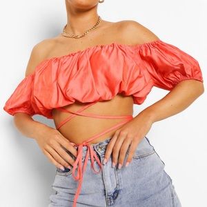 Boohoo Off-the-Shoulder Tie-Waist Crop Top Size 2